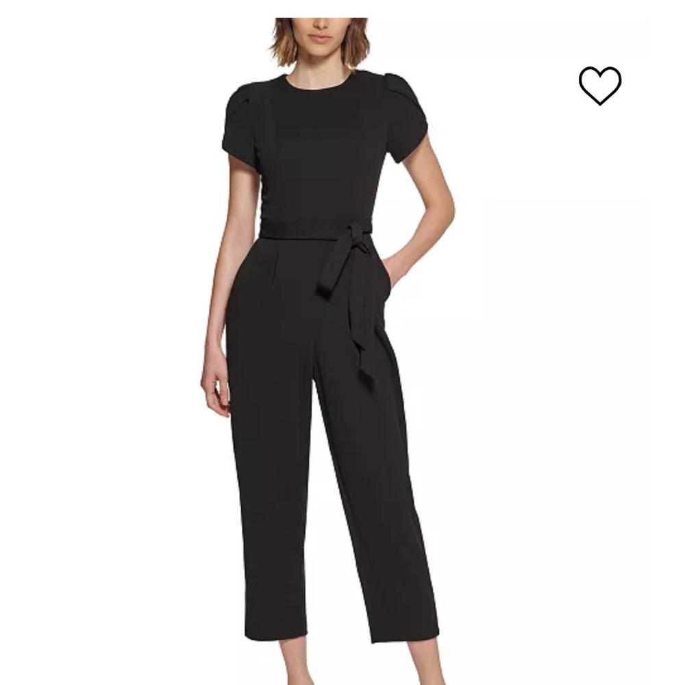 🖤🖤NWT Calvin Klein Tulip Sleeve Belted Jumpsuit Black Size 6🖤🖤